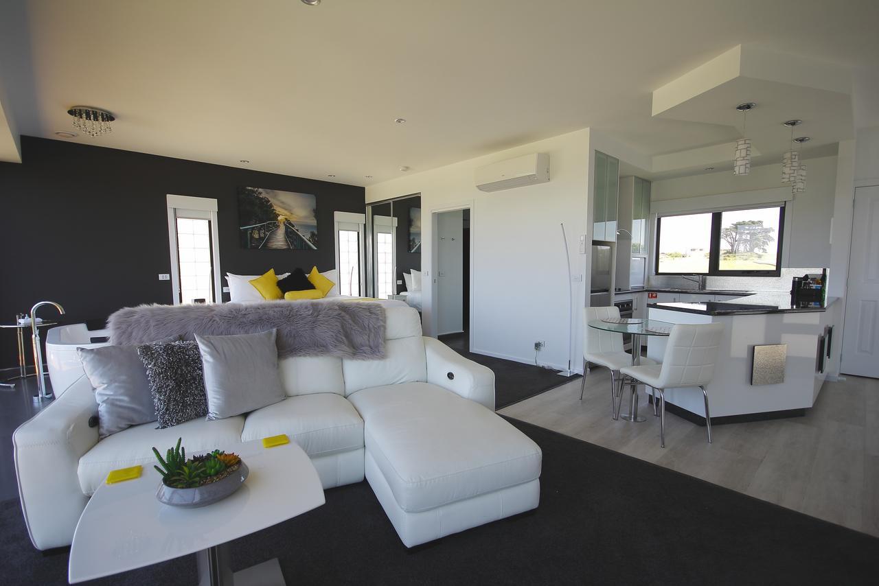 Horizon Deluxe Apartments Stanley Ngoại thất bức ảnh